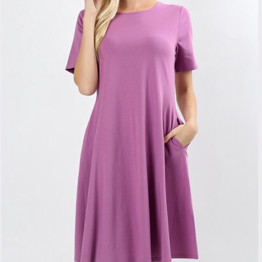 Short Sleeve Dress with Pockets- Super Comfy!